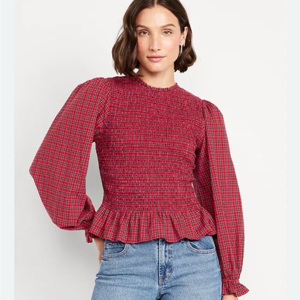 Old Navy plaid smocked top